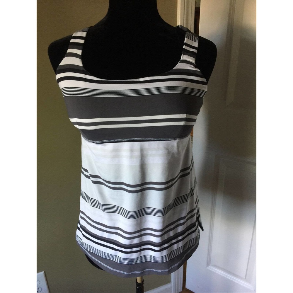 LULULEMON STRIPEd CRISS CROSS TANK  6 blk gray wht